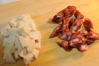 花菇臘腸芋頭燜飯的做法 步骤4