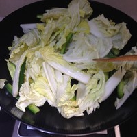 白菜粉絲湯的做法 步骤6