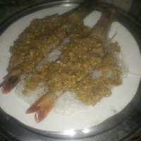 蒜蓉粉絲蒸對蝦的做法 步骤3