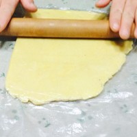 焦糖蛋黃酥餅的做法 步骤4