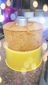 香蕉酸奶戚風蛋糕（低粉不夠緊急處理）的做法 步骤9