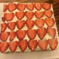 方形大氣草莓蛋糕的做法 步骤4
