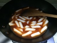 韓式炒年糕的做法 步骤5