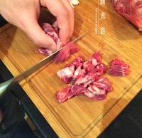 黑椒牛肉焗飯的做法 步骤1