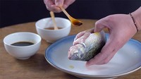 雪芹鯽魚豆腐∣一條視頻的做法 步骤3