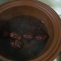 桂圓紅豆紅棗湯的做法 步骤2