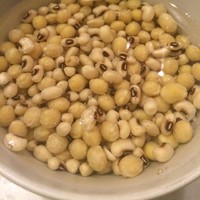 黃豆眉豆炖魚骨湯的做法 步骤1