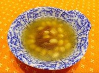 黃豆眉豆炖魚骨湯的做法 步骤3
