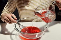 草莓瑪格麗特果凍杯Strawberry Margarita Jell-O Shots的做法 步骤12