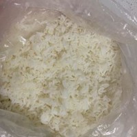 米飯絕對粒粒分明的蛋炒飯的做法 步骤2