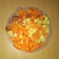 土豆胡蘿卜悶飯的做法 步骤1