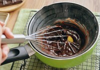 巧克力火鍋的做法 步骤3