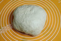 松軟香甜的肉桂粉小牛角面包的做法 步骤1