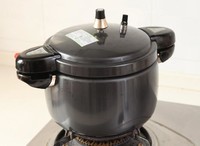 栗子粥（高壓鍋）的做法 步骤2