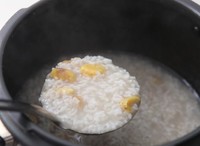 栗子粥（高壓鍋）的做法 步骤5