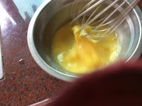 超嫩滴~牛奶炖蛋的做法 步骤1