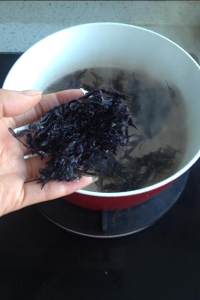 紫菜片兒湯的做法 步骤2