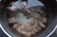 Pot au feu / 蔬菜牛肉湯的做法 步骤3