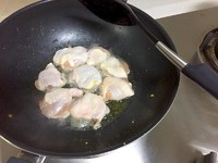 照燒雞腿肉的做法 步骤2