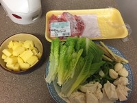 韓式土豆排骨湯的做法 步骤1
