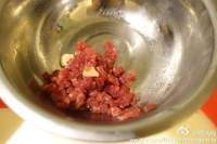 下飯神菜︰肉末茄子的做法 步骤2