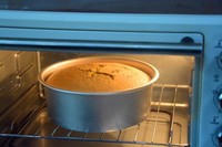 烤箱做蛋糕（抹茶戚風蛋糕的做法）的做法 步骤17