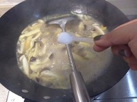 奶香冬筍蘑菇炖的做法 步骤9