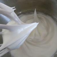青井版的酸奶戚風蛋糕的做法 步骤8