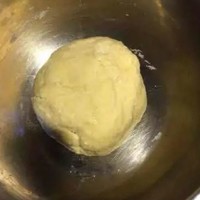 臘腸火腿腸披薩（普通面粉做餅皮）的做法 步骤1