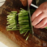 韭菜爆炒魷魚卷【阿茂手作•極簡美味】的做法 步骤5