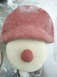“章魚版”的聖誕老人饅頭的做法 步骤4
