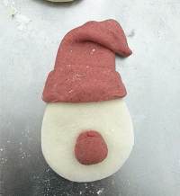 “章魚版”的聖誕老人饅頭的做法 步骤6