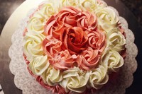 yellow cake蛋糕胚和漸變玫瑰花裱花方法的做法 步骤9