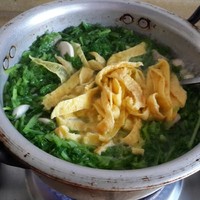 銀絲菜蛋皮湯的做法 步骤9