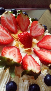 草莓奶油蛋糕的做法 步骤11