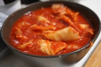 韓式辣白菜牛尾湯的做法 步骤2