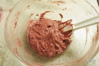 紅絲絨奶酪杯子蛋糕 - 紅曲粉 無泡打粉（轉）的做法 步骤5