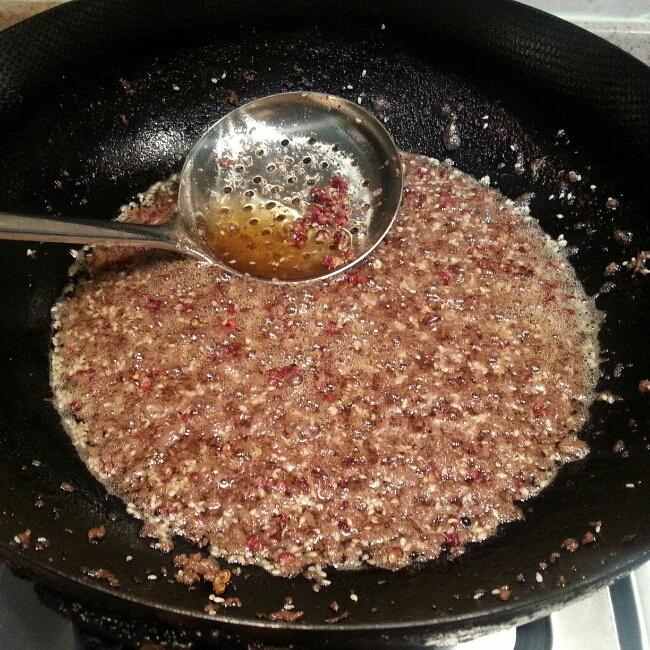 麻辣蘑菇牛肉醬的做法 步骤7