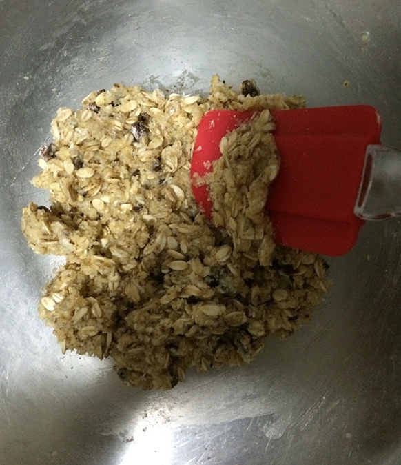 #松下面包魔法學院之烘焙達人#營養燕麥核桃酥的制作方法的做法 步骤5