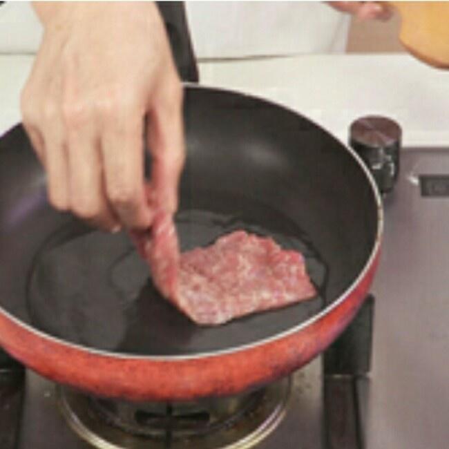 炸牛排配西藍花蓋飯的做法 步骤13