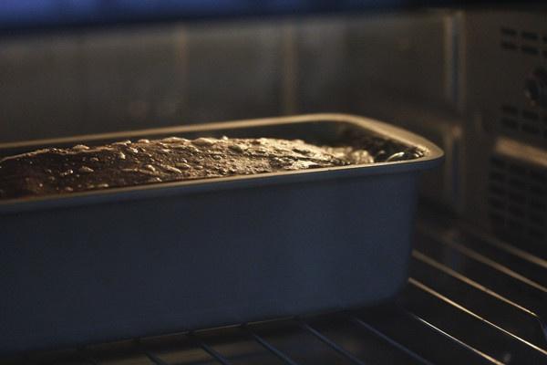 烤箱做蛋糕（三色大理石重油蛋糕的做法）的做法 步骤13