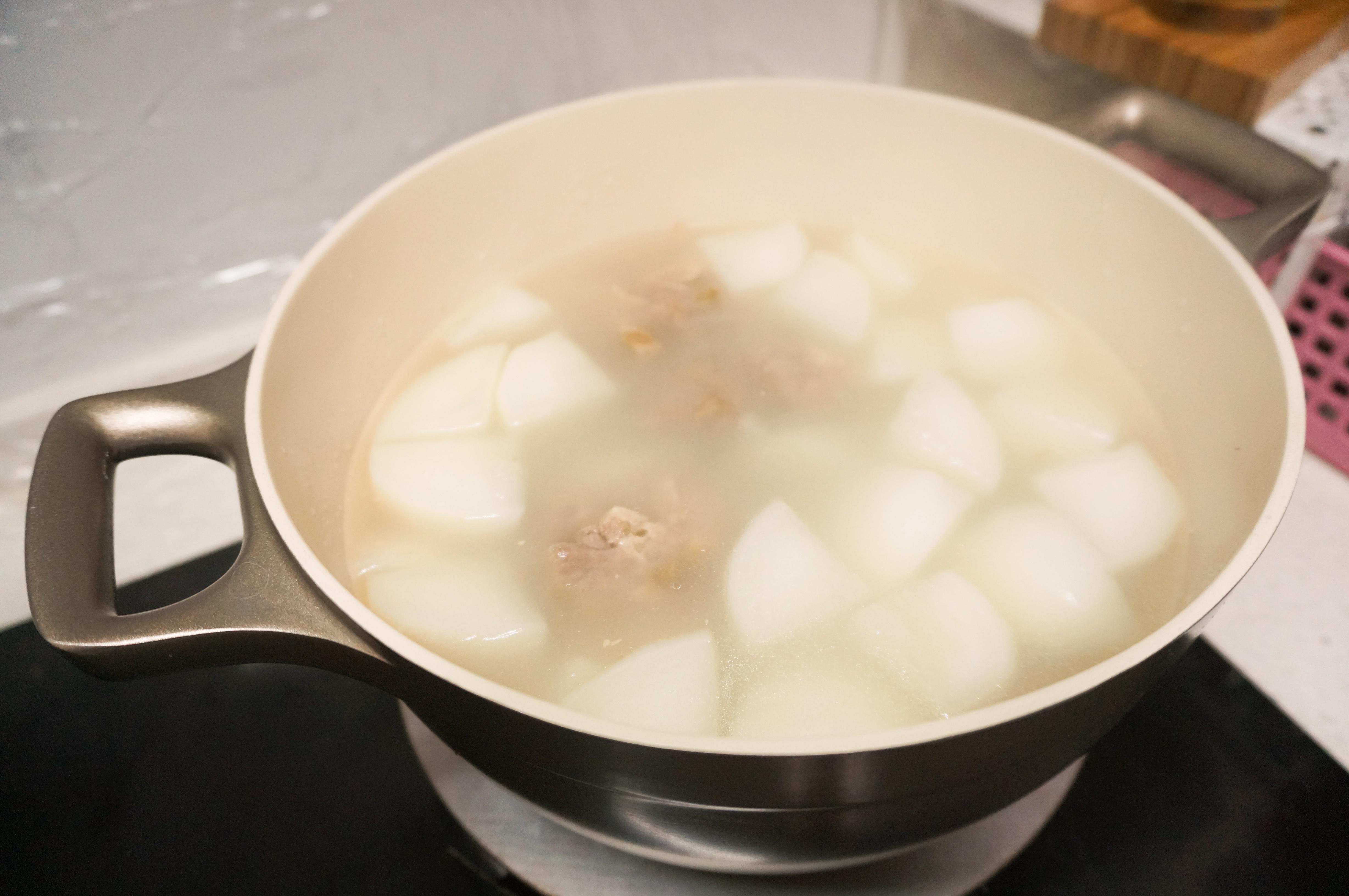 白蘿卜牛肝菌牛尾湯的做法 步骤8