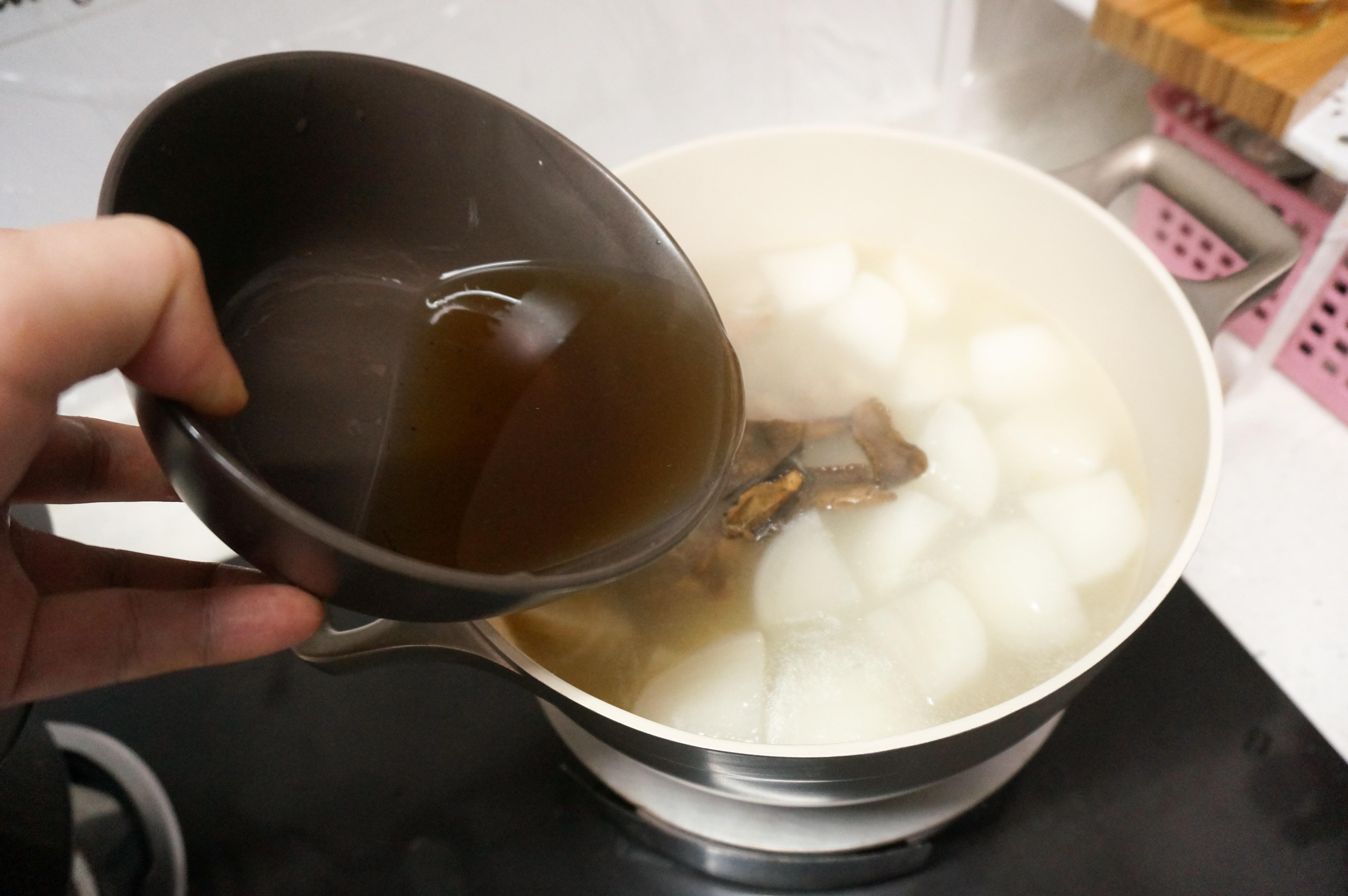 白蘿卜牛肝菌牛尾湯的做法 步骤9