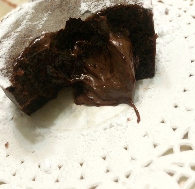 爆漿巧克力蛋糕的做法 步骤8