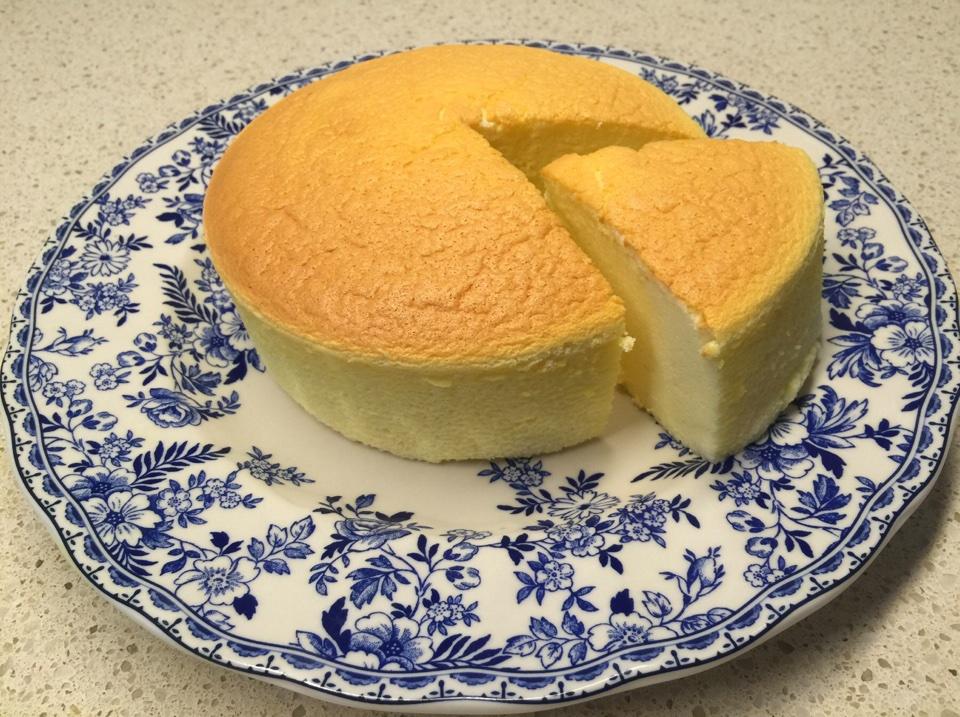 零失敗步驟超級詳細綿軟的輕乳酪蛋糕（6寸）的做法 步骤6