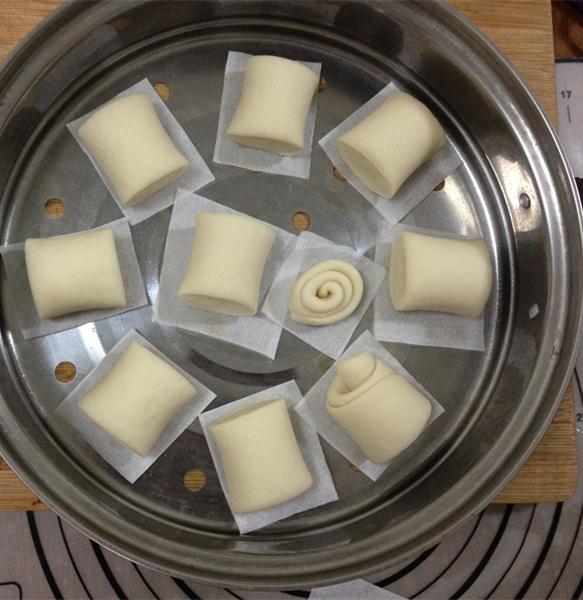 粵式甜饅頭圖文大功略，一次發酵解放時間。的做法 步骤11
