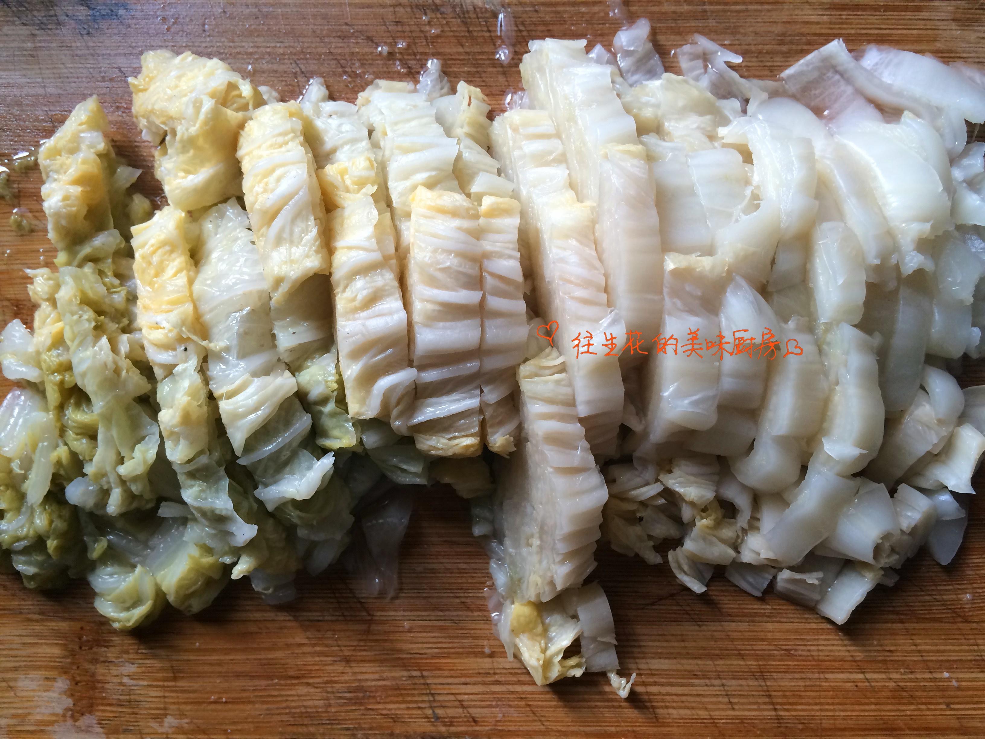 酸菜汆白肉炖凍豆腐的做法 步骤4