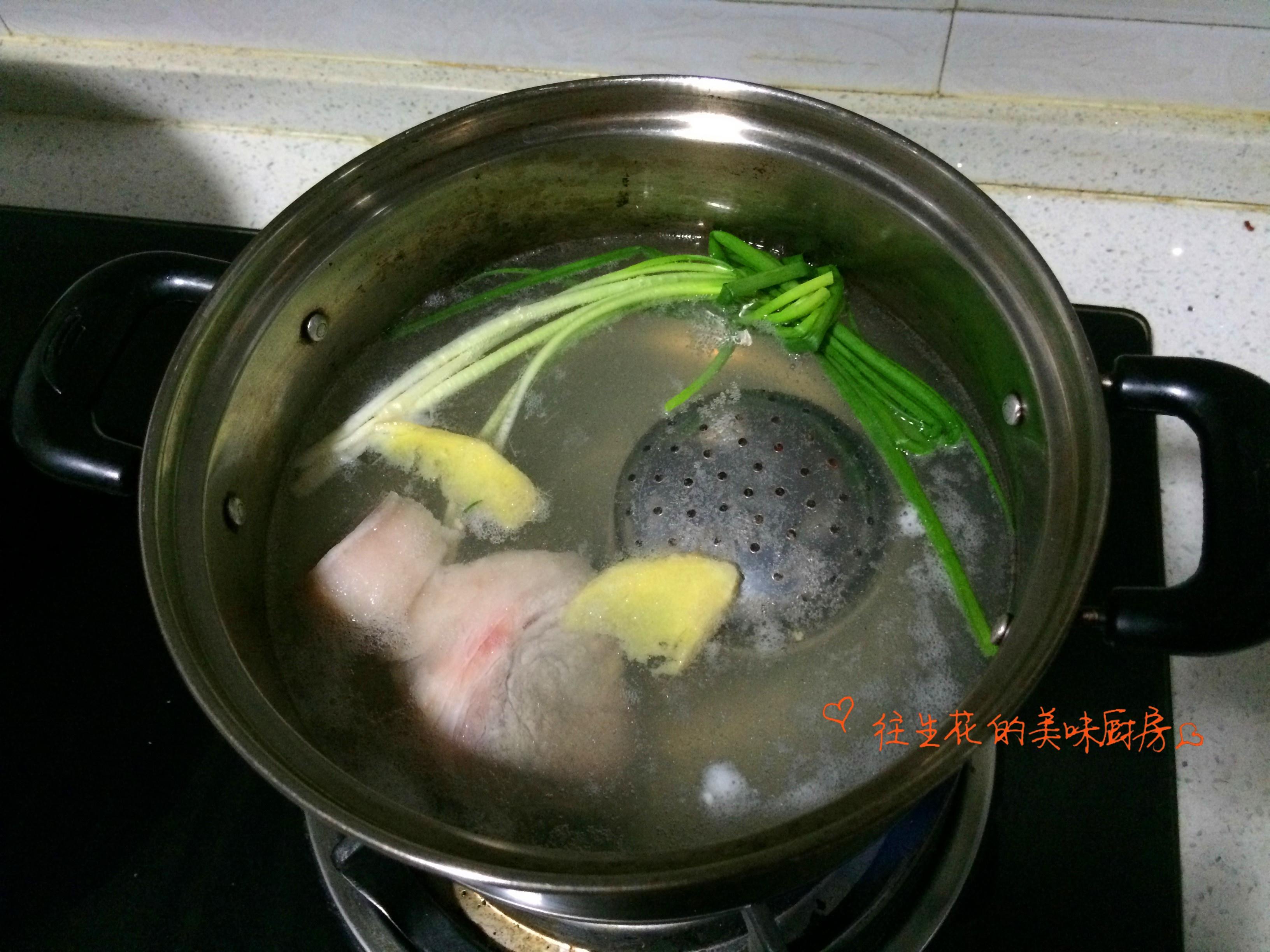 冬日清脂暖鍋的做法 步骤1