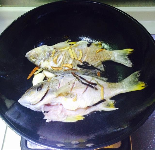 紅燒海鯽魚的做法 步骤4