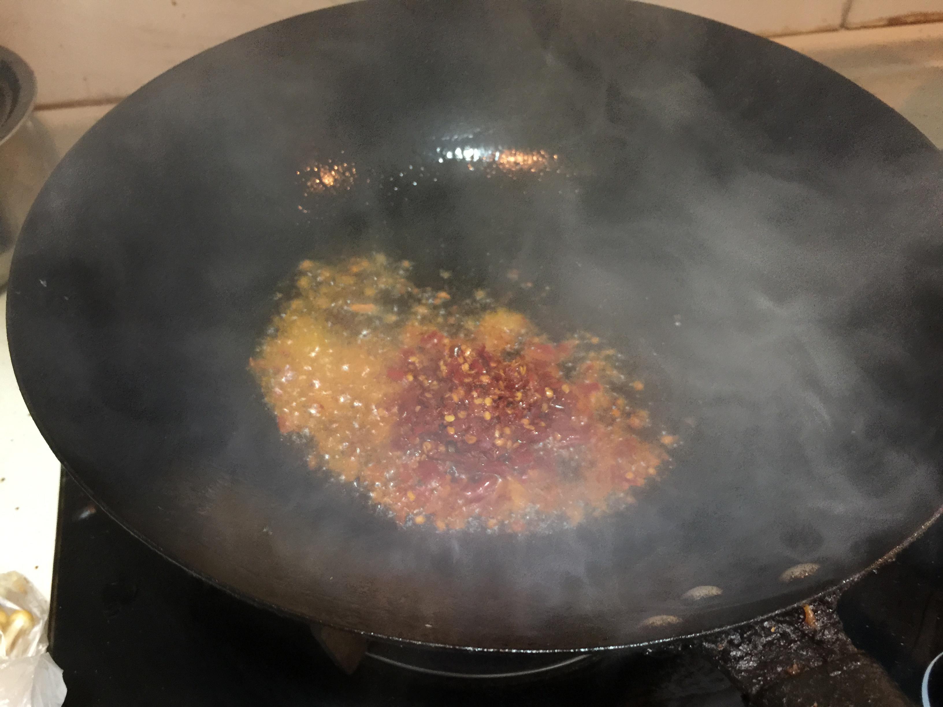老丁的私房菜－家常版重慶麻辣火鍋的做法 步骤3